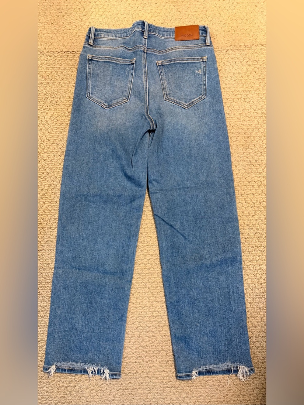 Hidden jeans straight leg crop with raw hem - Picture 2 of 5